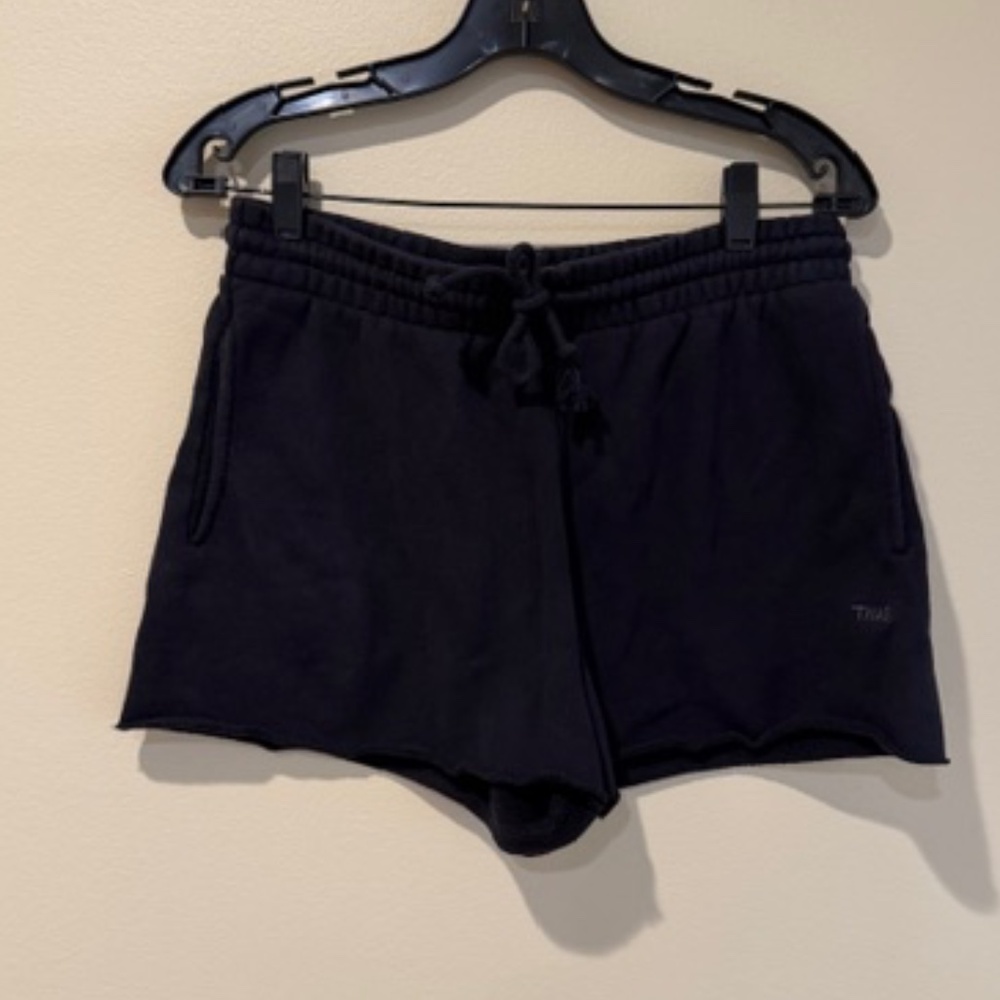 Aritzia Cozy Sweatfleece Boyfriend Mid-thigh Short